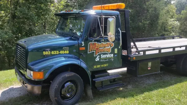 Mitchell's Towing and Service - photo 2
