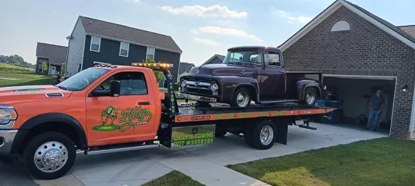 Lilly's Towing - photo 2