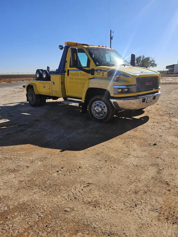 Schmitt Towing & Trucking - photo 2