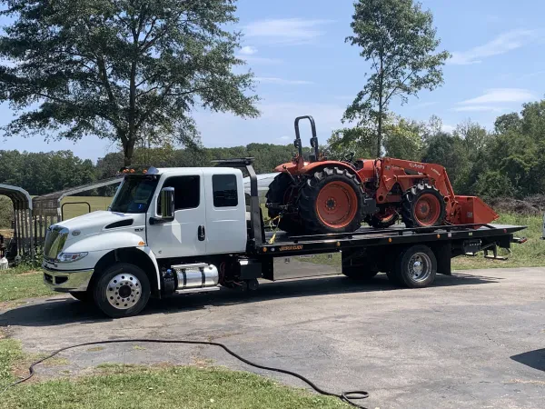 Middle of the Road Towing and Recovery LLC - photo 3