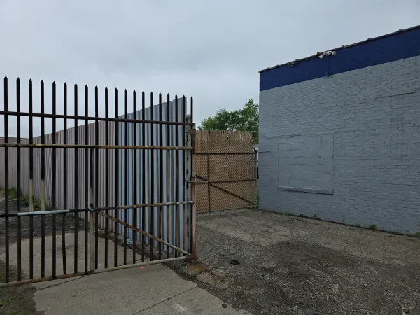 Bud's Auto Inc. - photo 3