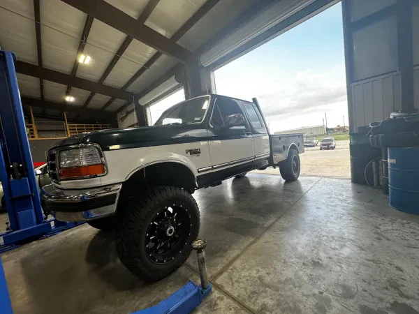 J Bird's Garage LLC - photo 2