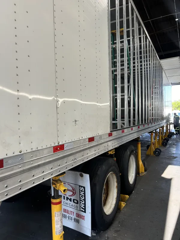Diamond Truck & Trailer Inc. - photo 4