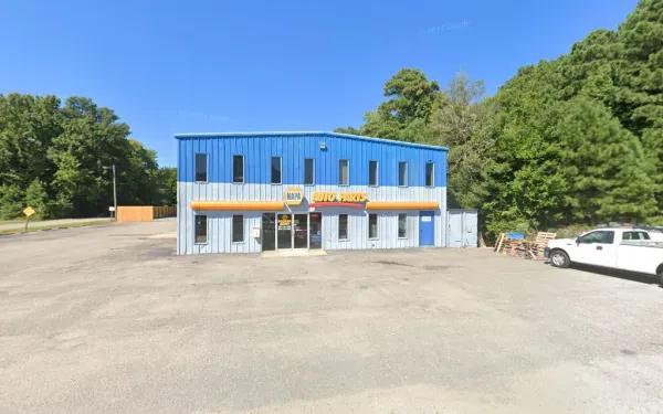 Deltaville Auto Service - photo 2