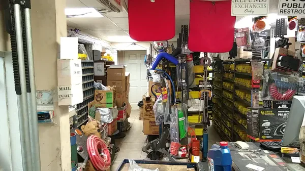 Santa Fe Truck Parts Co. - photo 4
