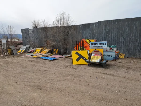 Bonnie's Car Crushers - photo 4