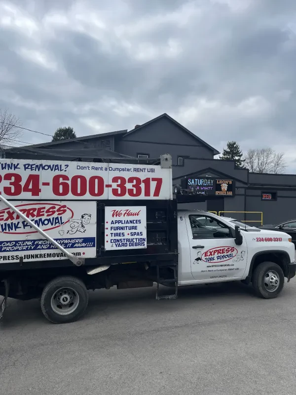 Express Junk Removal - photo 4