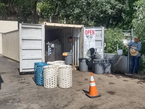 Town Clean Recycle Center - photo 2