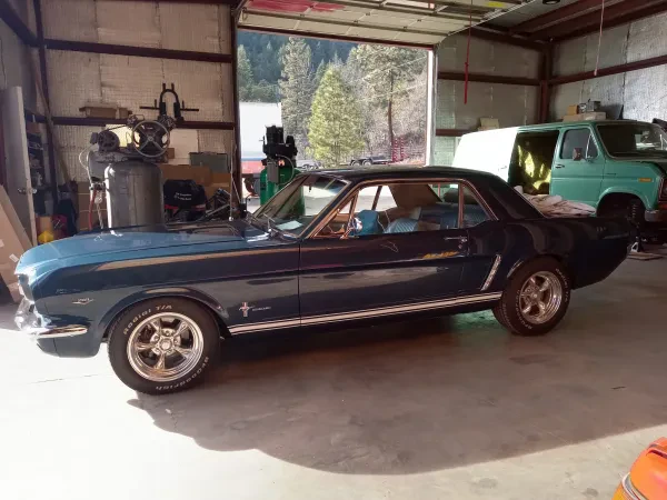 Goodfellas Towing - Grants Pass Cars, Heavy Duty Truck Towing & Semi Tractor Trailer Towing - photo 3