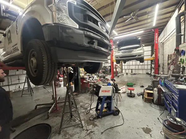 Heatons Towing LLC - photo 4