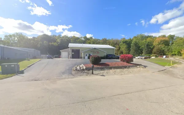 Silver Lake Auto Body - photo 3