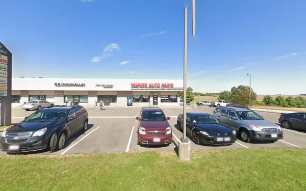 Auto Value Dodgeville - photo 4