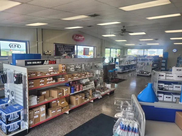JX Truck Center - Mineral Point - photo 2