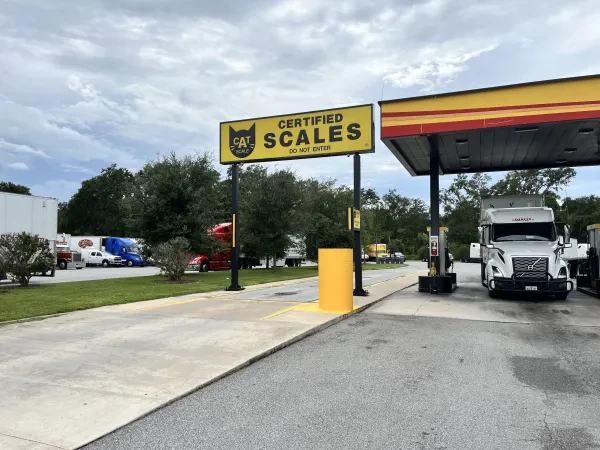 Love's Travel Stop - photo 2