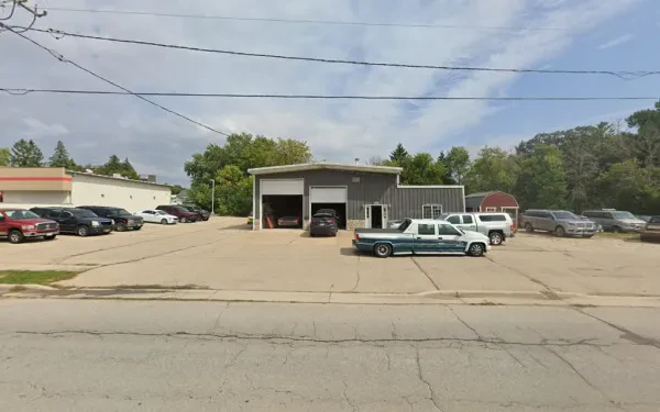 Arneson Auto Body LLC - photo 4