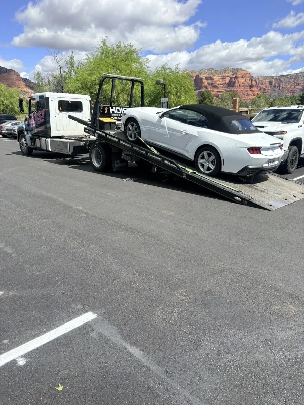 Hoist Towing & Off Road Recovery - photo 4