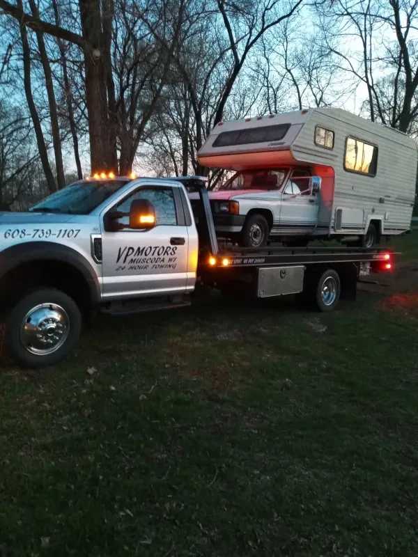 VP Motors LLC TOWING & RECOVERY - photo 4