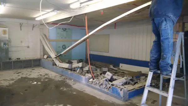 Gresham Auto Body, L.L.C. - photo 4