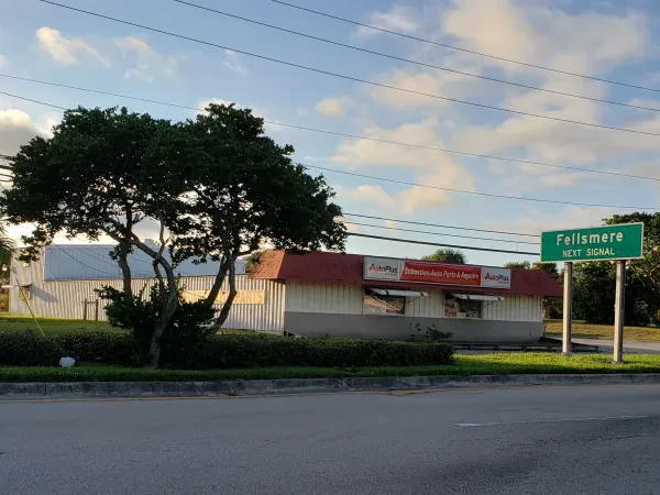 Sebastian Auto & Repair Center - photo 3