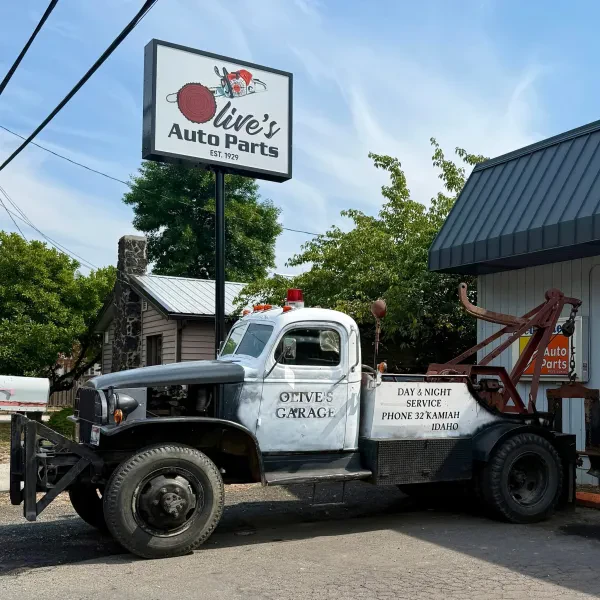 Olive's Auto Parts Inc - photo 2