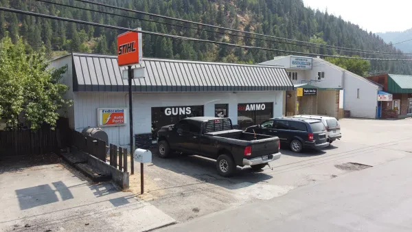 Olive's Auto Parts Inc - photo 3