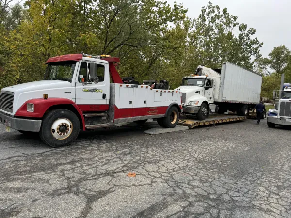 RICCARDOS TOWING & RECOVERY OF HOPATCONG - photo 3