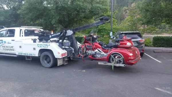 Dale’s Rescue Towing - photo 2