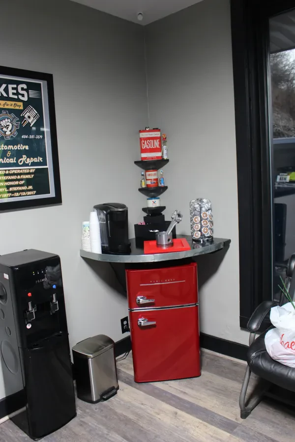 Mikes Automotive and Mechanical Repair - photo 3