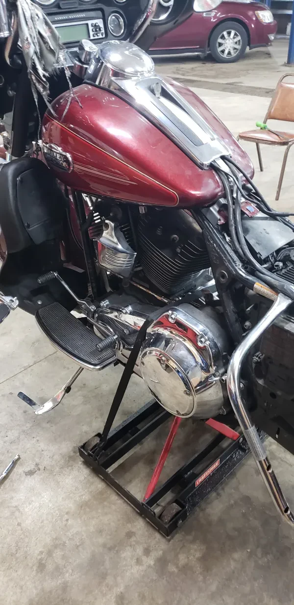 Ralph's Garage - photo 2