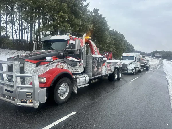 ATL Heavy Towing and Recovery - photo 3