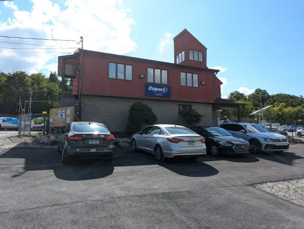 Copart - Pittsburgh East Sublot - photo 3