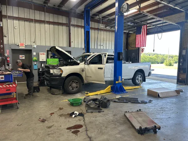 Truck & Trailer Repair LLC - photo 3