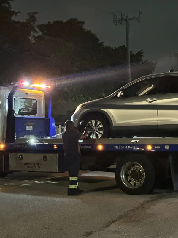 INTERSTATE TOWING INC - photo 4