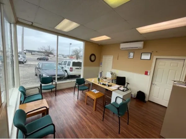 USA Auto Sales & Services LLC - photo 3
