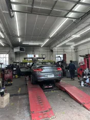 One Auto Body LLC