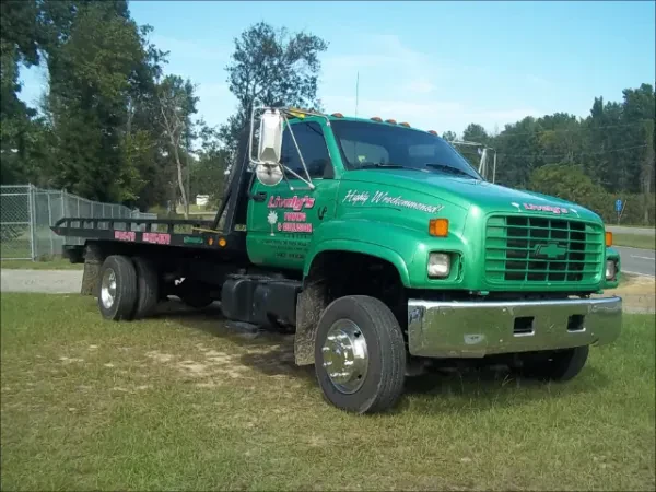 Lively's Collision Center, LLC - photo 2