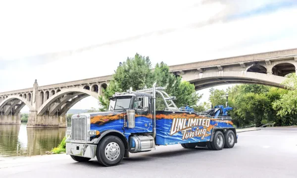 Unlimited Towing - photo 2