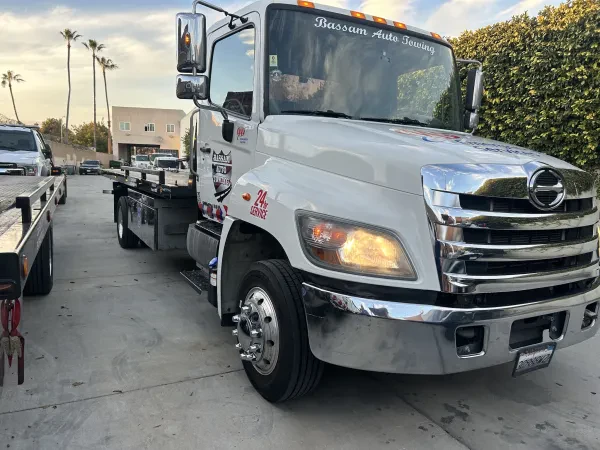 Bassam Auto Towing - photo 4