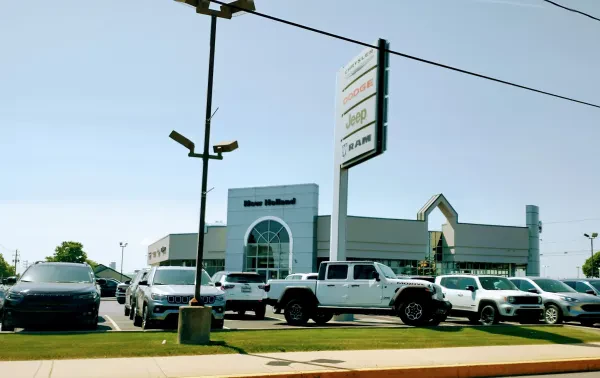 New Holland Chrysler Dodge Jeep Ram - photo 4