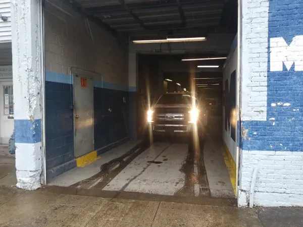 Medley's Auto Truck Repair & Service - photo 3