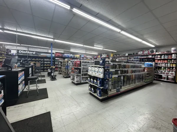 Carquest Auto Parts - KINGS AUTO AND TRUCK PARTS - photo 3
