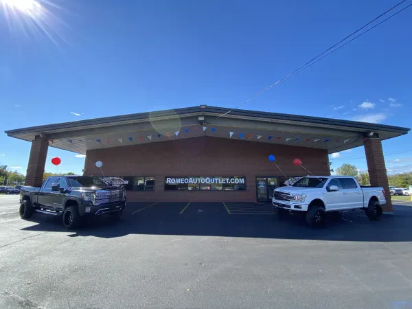 Romeo Auto Outlet - photo 3