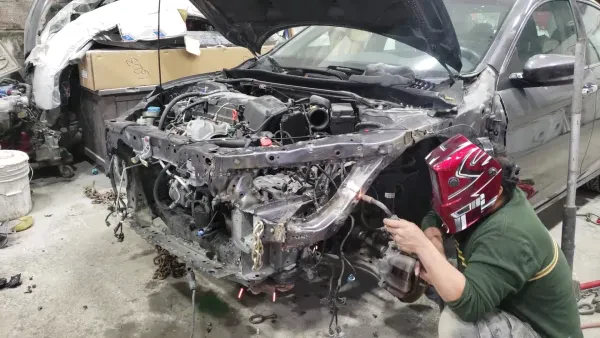 Jhingo Auto Werks - photo 4