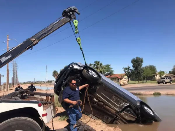 J & M Towing,LLC - photo 4