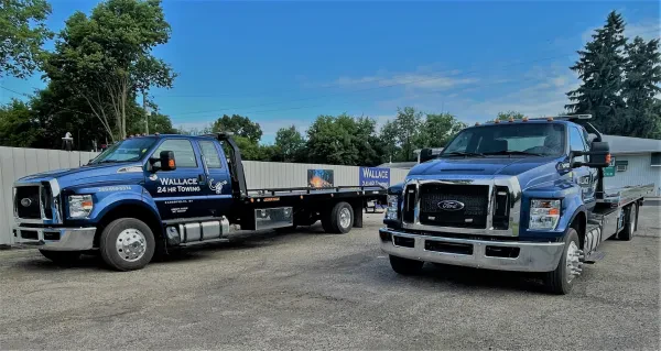 Wallace 24 Hr Towing, LLC - photo 4