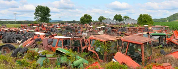 Heitman Tractor Salvage - photo 3