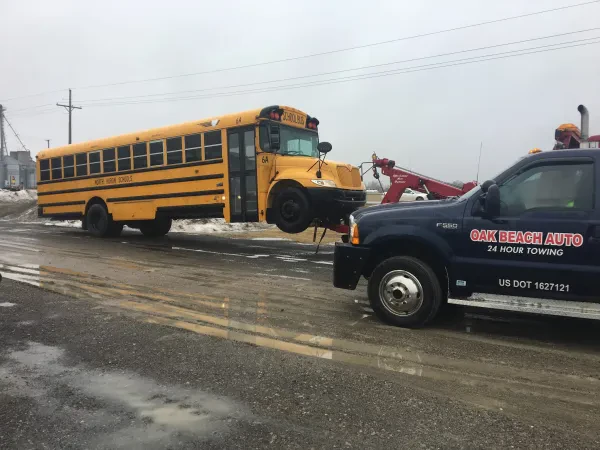 Oak Beach Auto Repair & Towing - photo 4