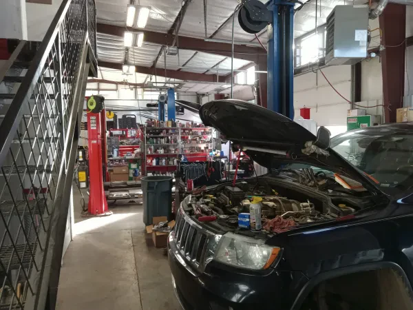 Sunnyside Automotive - photo 3