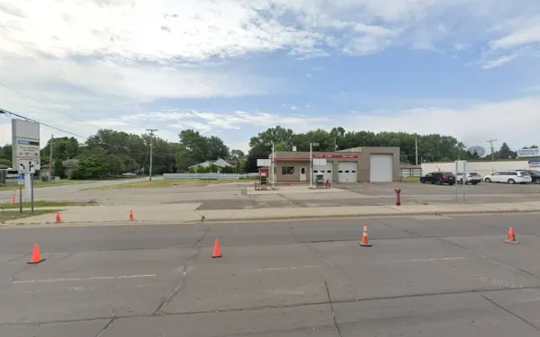 Armory Shell Towing & Autobody - photo 3