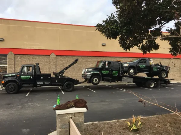 Moore's Towing - photo 4